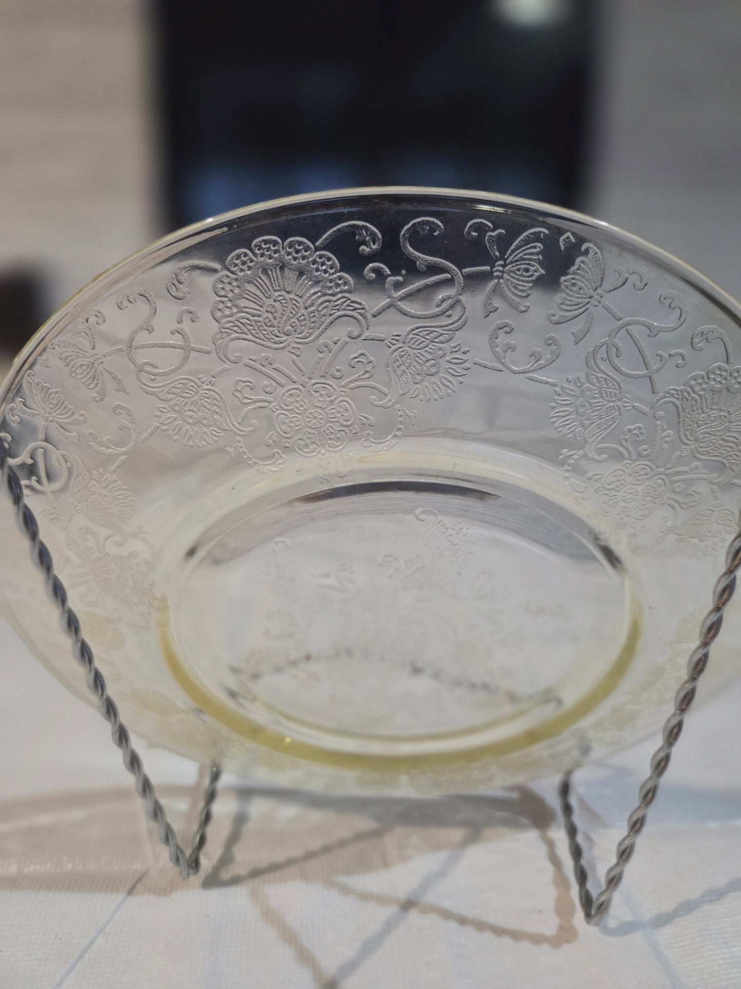 1930s Hazel Atlas Yellow FLORENTINE No 2 Poppy Depression Glass 8 inch salad plate