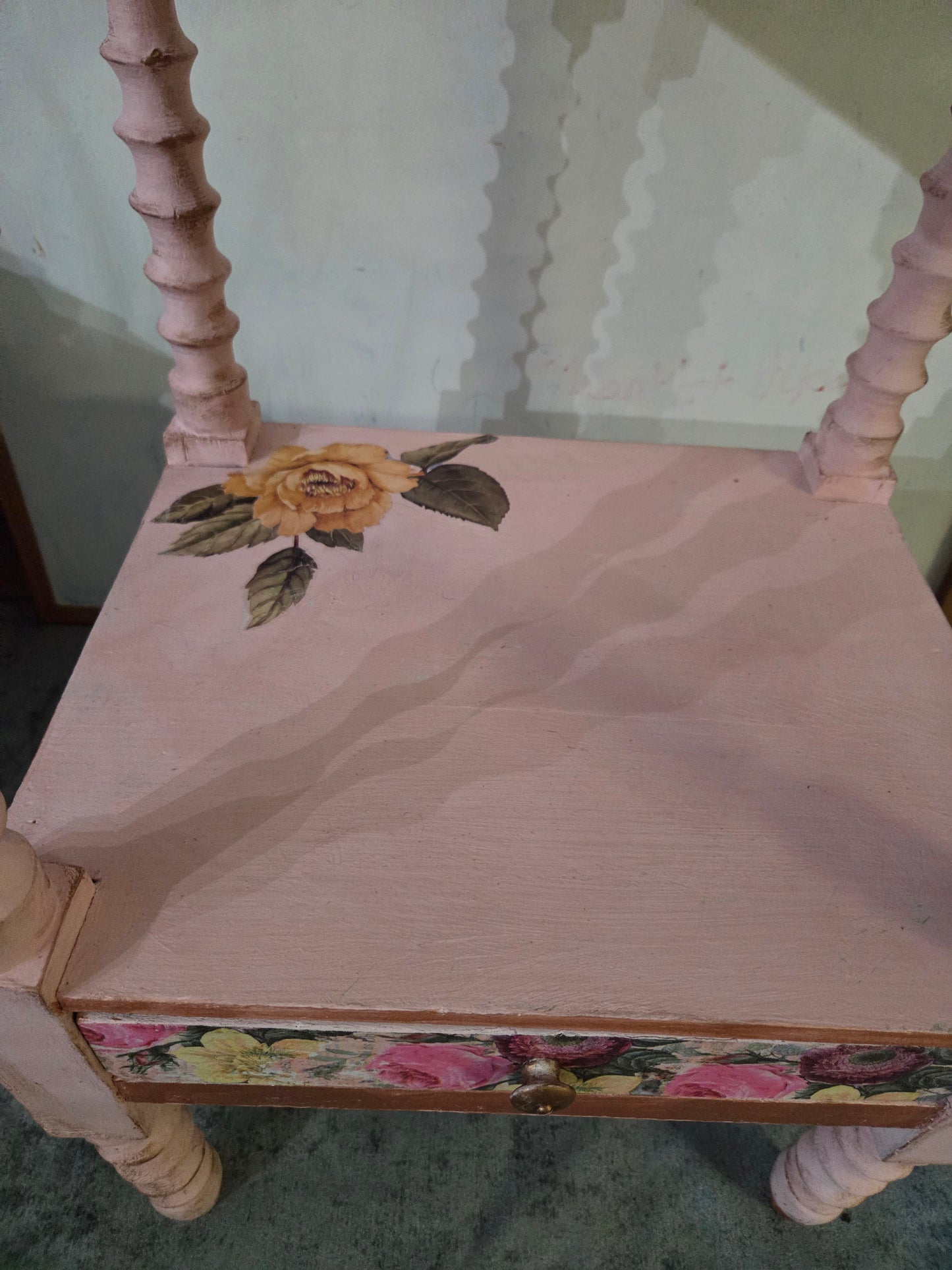 Sweet Cottage Style Vintage Side Table